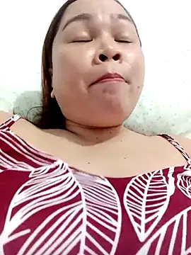 XXLorie 02 online show from 02.04.26