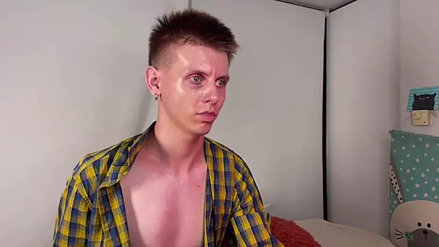 Snapshot of vladdymeow chatting on 01.17.25 vladdymeow online show from 01.17.25