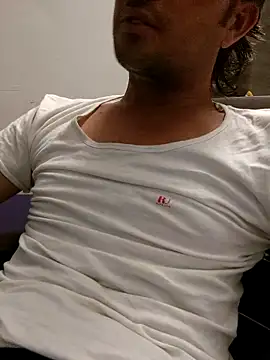 HotBoyOm online show from 04.30.26