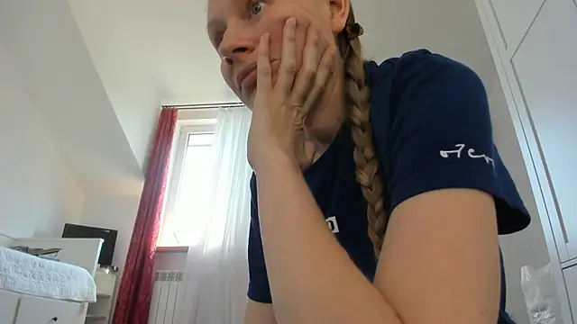  Carrie  online show from 07.29.26