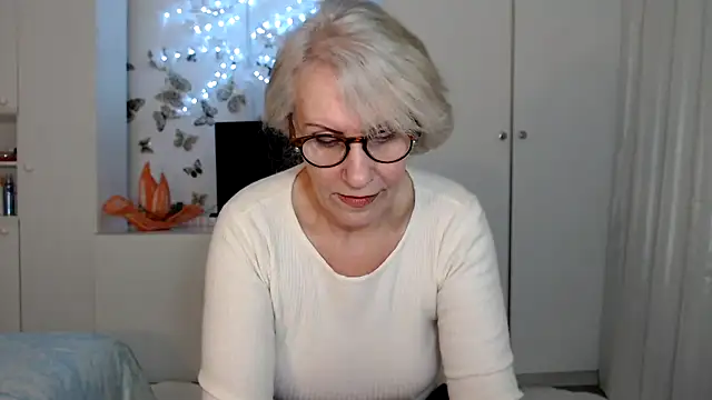 Ghertrude52 online show from 02.21.25