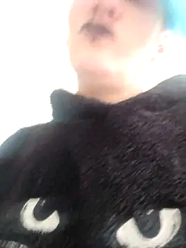 PinkTheHawk online show from 04.14.26