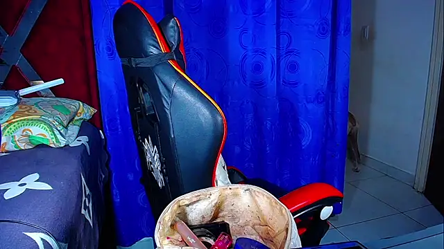 DanisaBrown online show from 02.17.26