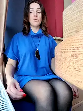 EvaXOAir online show from 02.24.25