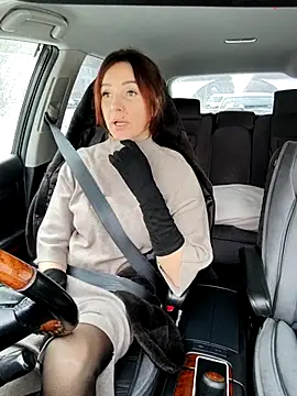 EvaXOAir online show from 12.19.25