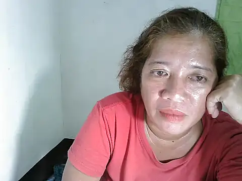 wethornypussy4u online show from 02.15.25