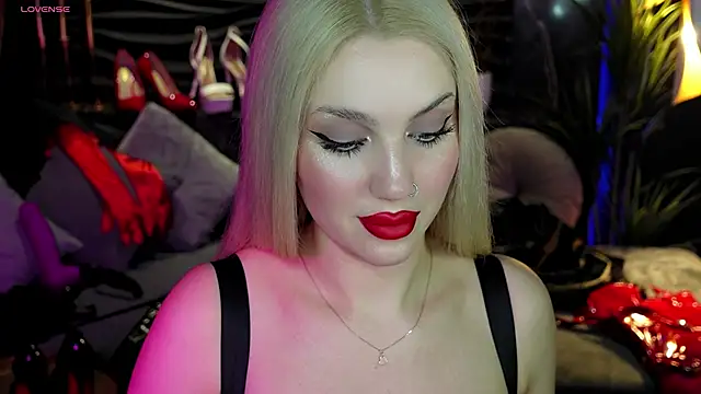 MistressDarsy online show from 12.24.24