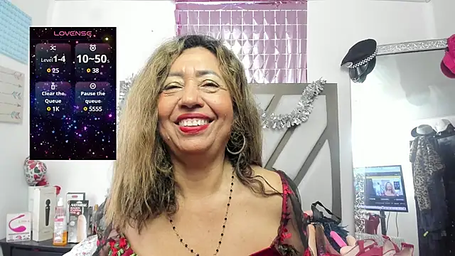 matureluna online show from 03.22.25