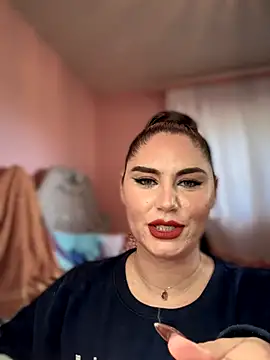 lovely beast online show from 11.19.25