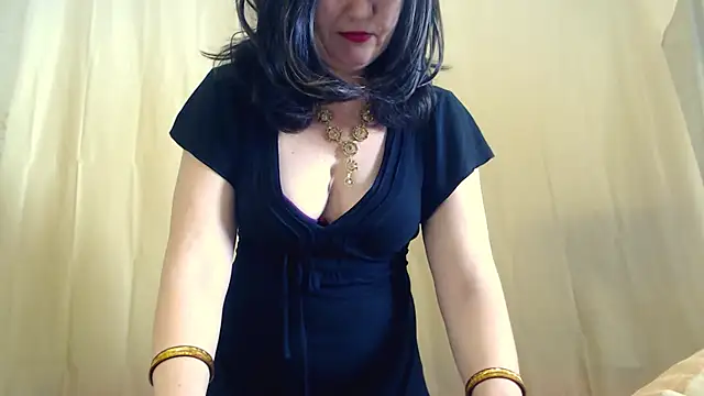 Snapshot of Fun4tipz chatting on 02.09.25 Fun4tipz online show from 02.09.25