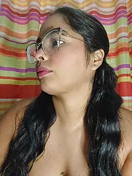 missmelissa  online show from 11.25.25