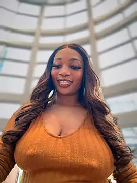   Nessa   online show from 12.21.24