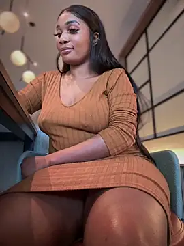   Nessa   online show from 02.01.25