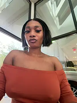   Nessa   online show from 04.05.26