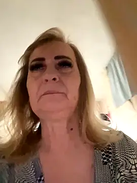 Irina2909xh online show from 10.05.25