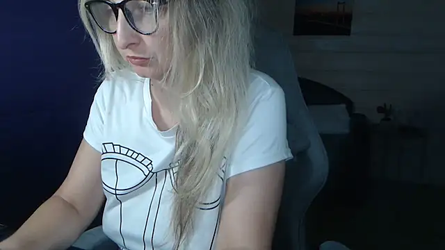 Snapshot of RubiLakros chatting on 07.19.26 RubiLakros online show from 07.19.26