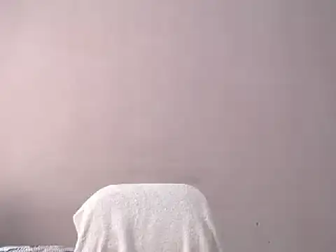 Snapshot of Lustfuleyez chatting on 12.20.24 Lustfuleyez online show from 12.20.24