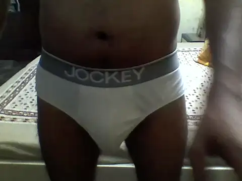 Snapshot of secretoxoxo chatting on 11.08.25 secretoxoxo online show from 11.08.25