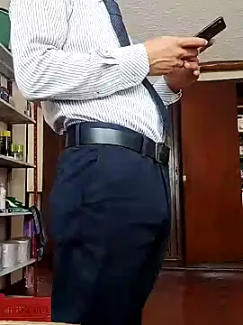 Snapshot of Business_dickkk chatting on 12.21.24 Business dickkk online show from 12.21.24