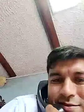 Snapshot of Business_dickkk chatting on 12.23.24 Business dickkk online show from 12.23.24