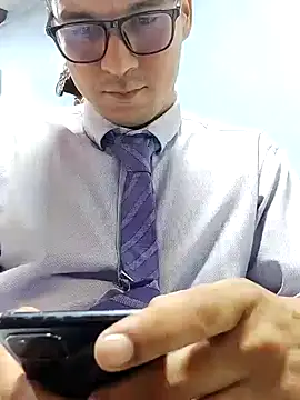 Snapshot of Business_dickkk chatting on 12.24.24 Business dickkk online show from 12.24.24