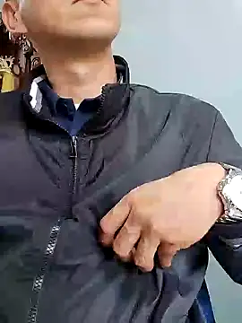 Snapshot of Business_dickkk chatting on 12.30.24 Business dickkk online show from 12.30.24