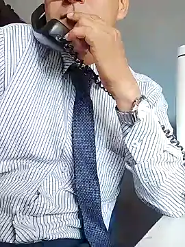 Snapshot of Business_dickkk chatting on 01.31.25 Business dickkk online show from 01.31.25