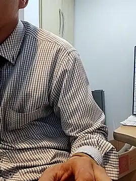 Snapshot of Business_dickkk chatting on 03.04.25 Business dickkk online show from 03.04.25