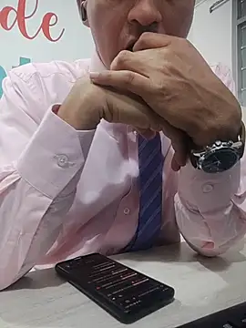 Snapshot of Business_dickkk chatting on 10.30.25 Business dickkk online show from 10.30.25