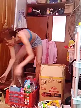 QueenSoreal online show from 02.09.25