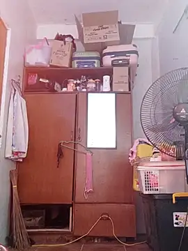 QueenSoreal online show from 02.17.25