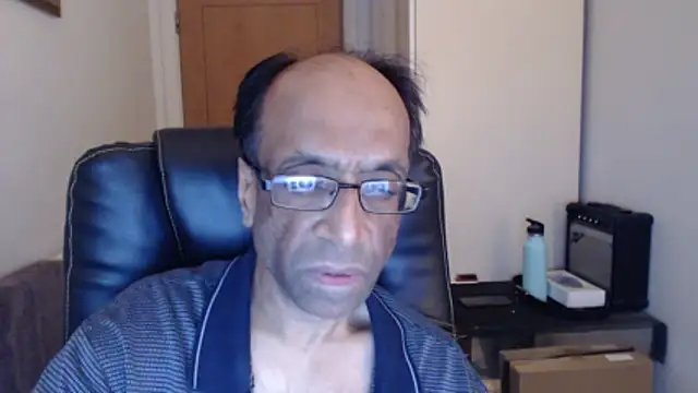 Snapshot of rauncher1 chatting on 03.17.26 rauncher1 online show from 03.17.26