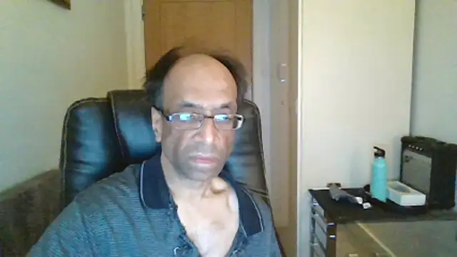 Snapshot of rauncher1 chatting on 03.23.26 rauncher1 online show from 03.23.26