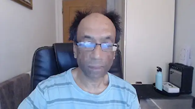 Snapshot of rauncher1 chatting on 03.31.26 rauncher1 online show from 03.31.26