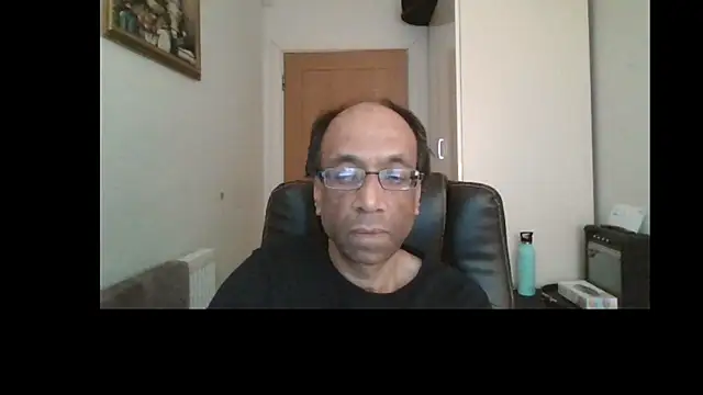 Snapshot of rauncher1 chatting on 04.13.26 rauncher1 online show from 04.13.26