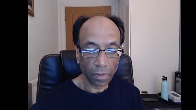 Snapshot of rauncher1 chatting on 04.14.26 rauncher1 online show from 04.14.26