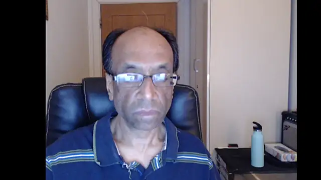 Snapshot of rauncher1 chatting on 04.26.26 rauncher1 online show from 04.26.26