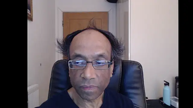 Snapshot of rauncher1 chatting on 05.18.26 rauncher1 online show from 05.18.26