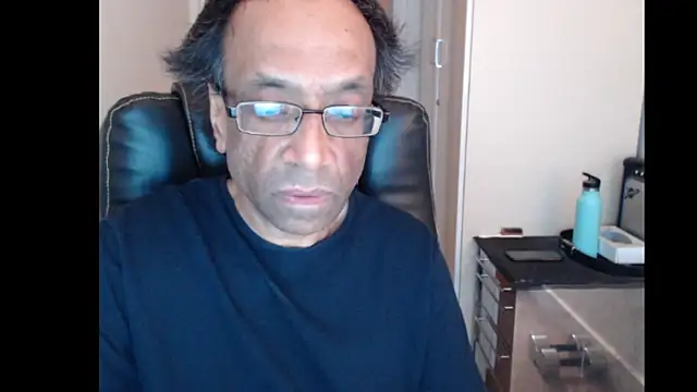 Snapshot of rauncher1 chatting on 05.20.26 rauncher1 online show from 05.20.26