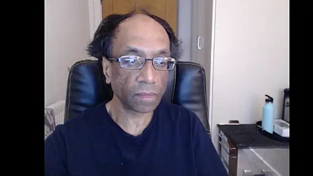 Snapshot of rauncher1 chatting on 05.21.26 rauncher1 online show from 05.21.26