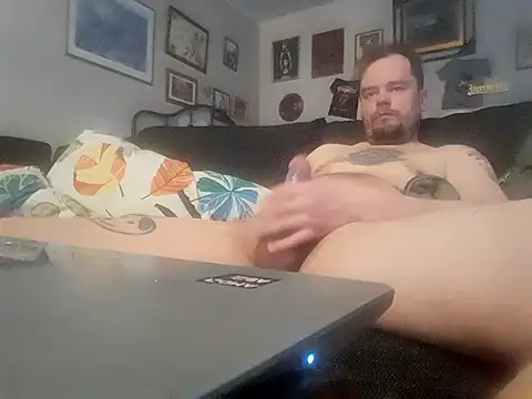 Snapshot of Finwiking666 chatting on 02.16.25 Finwiking666 online show from 02.16.25