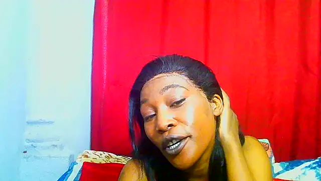 Snapshot of freaky_naughty chatting on 06.12.26 freaky naughty online show from 06.12.26