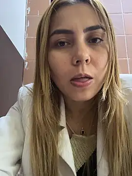 Snapshot of Brittanyrosexx chatting on 03.04.26 Brittanyrosexx online show from 03.04.26