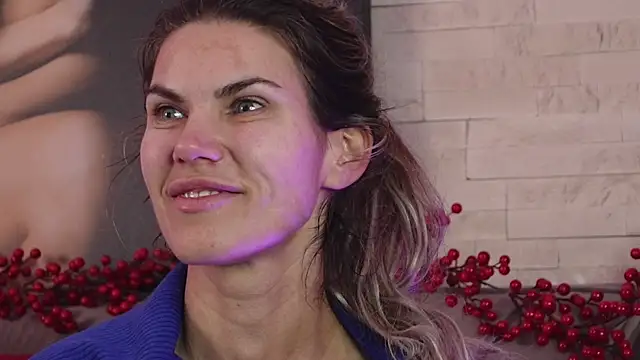 FeliciaKrige online show from 12.21.25