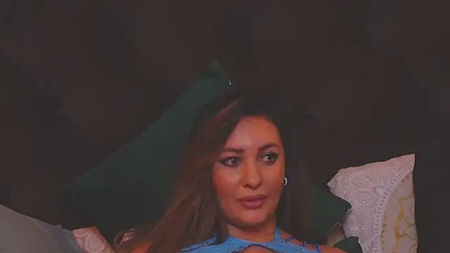 YaaraCollins online show from 01.27.25