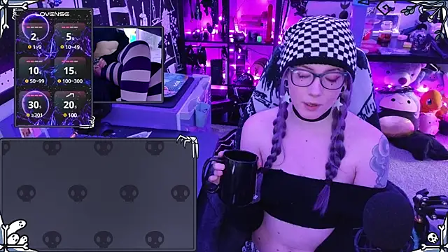 AnneSao online show from 01.23.25