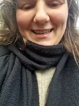 Snapshot of Cutegirlforyou chatting on 12.03.24 Cutegirlforyou online show from 12.03.24