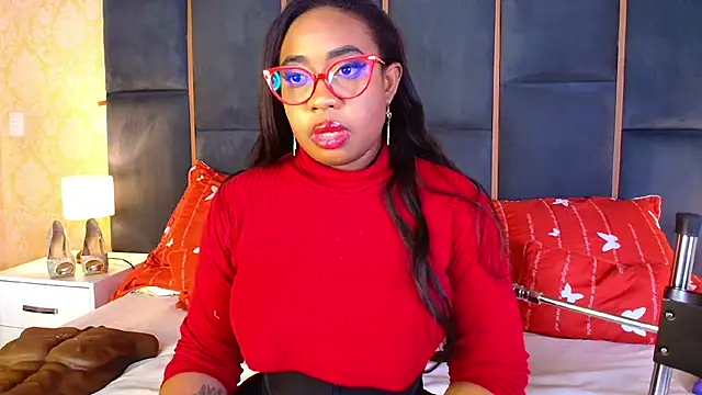 CaseyMoon online show from 11.13.25