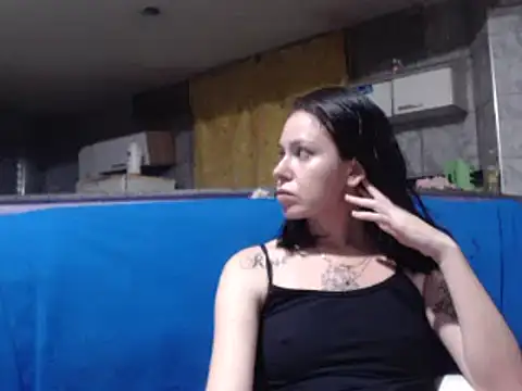 Snapshot of Venusluxodomme chatting on 02.26.26 Venusluxodomme online show from 02.26.26