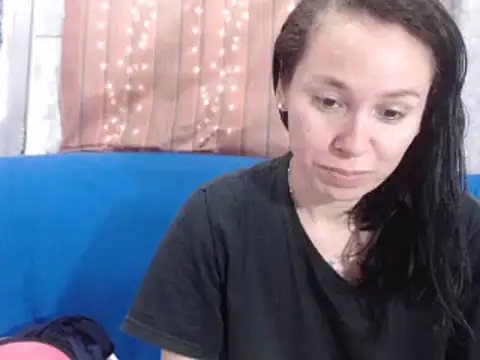 Venusluxodomme online show from 03.26.26